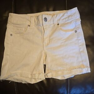 American Eagle Outfitters White Jean Shorts Frayed Hem